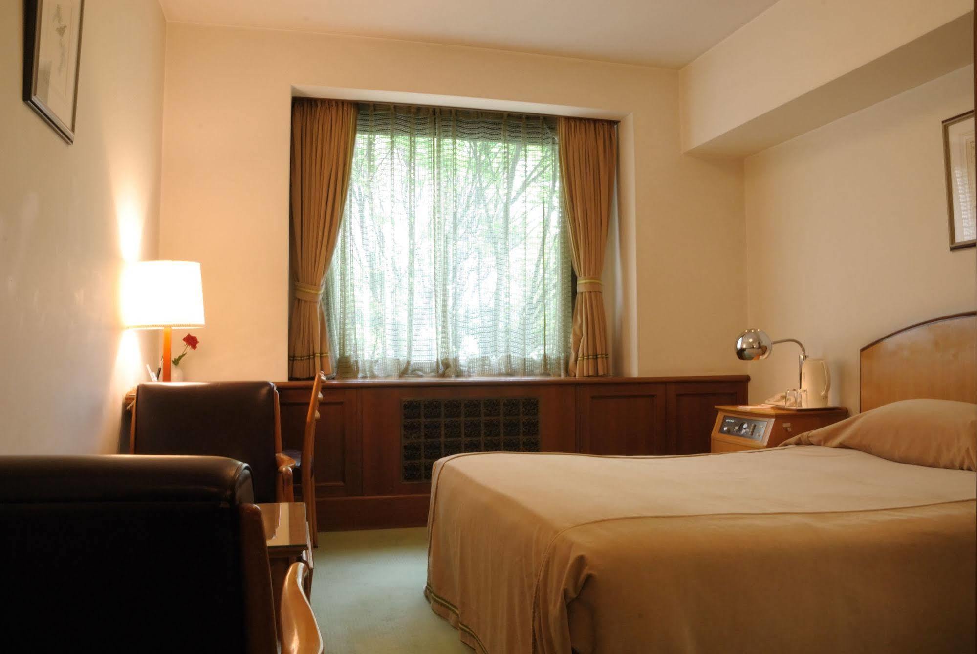 Hilltop Hotel Tokio Exterior foto